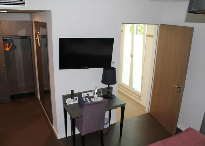 Arena Am Wasserpark Hotel 3*