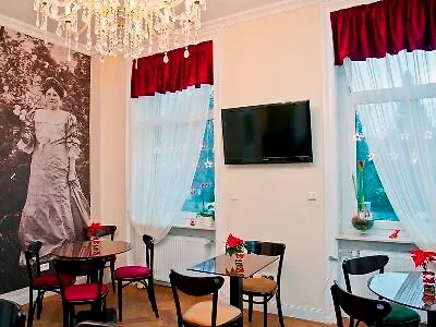 Hotel Arena Am Wasserpark Fráncfort del Meno